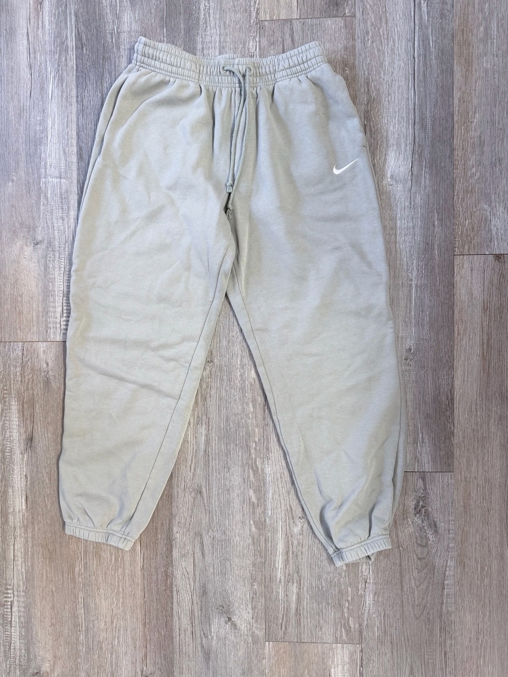 NIKE Phoenix Fleece Sweatpants - Sage green